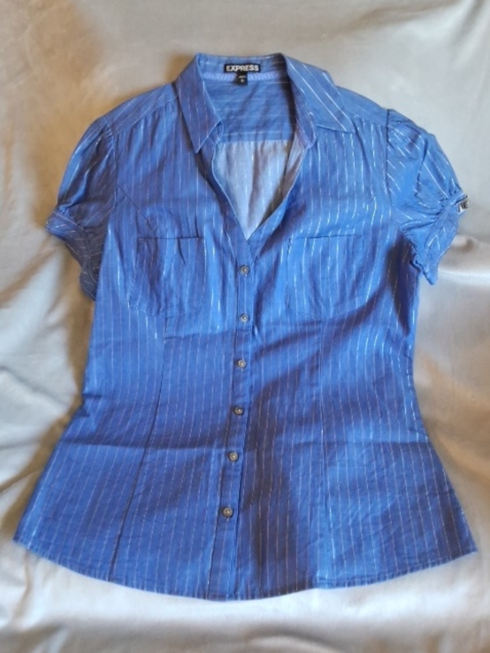 Express Blue w/Silver Accents Button Down Top-EUC